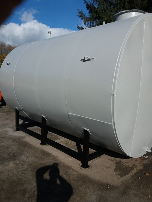 АЗС резервуар ємність для палива цистерна бочка під бензин дп