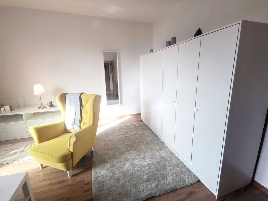 KAWALERKA wynajem - Gdynia - osobna DUŻA kuchnia - mieszkanie 35 m² ! - Widok 2