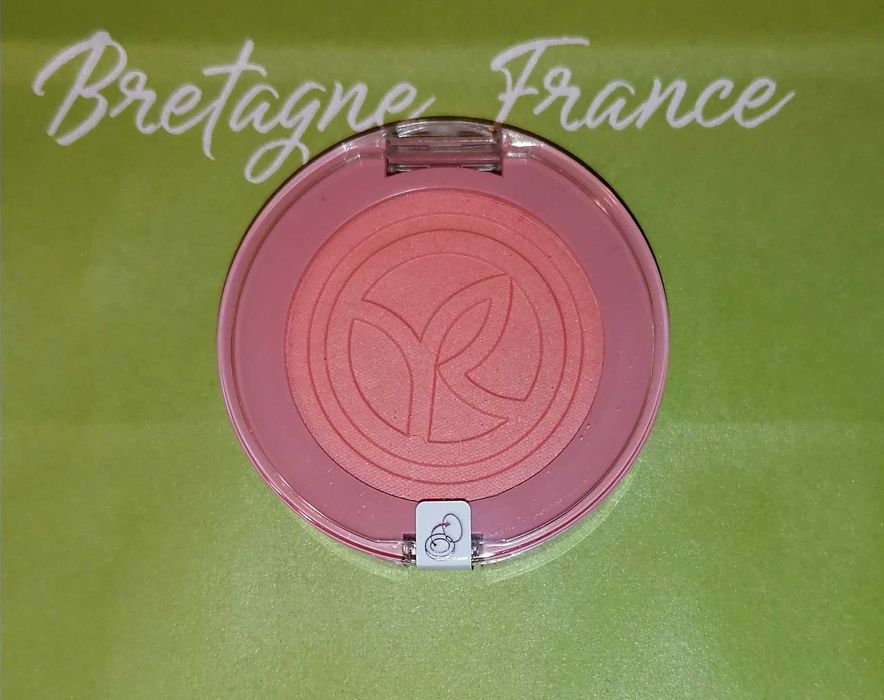 Компактные Румяна для Лица оттенок Камелия Ив Роше Yves Roche Ів Роше