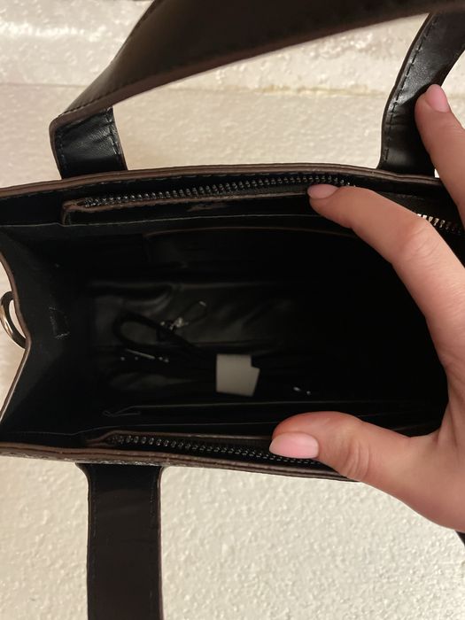 Сумка з екошкіри під бренд Guess