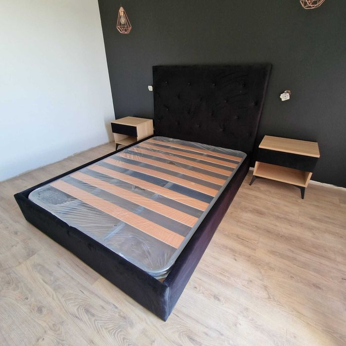 Camas De Casal Estofadas Top de Gama 190x140m Estrado Incluído 199€ !!
