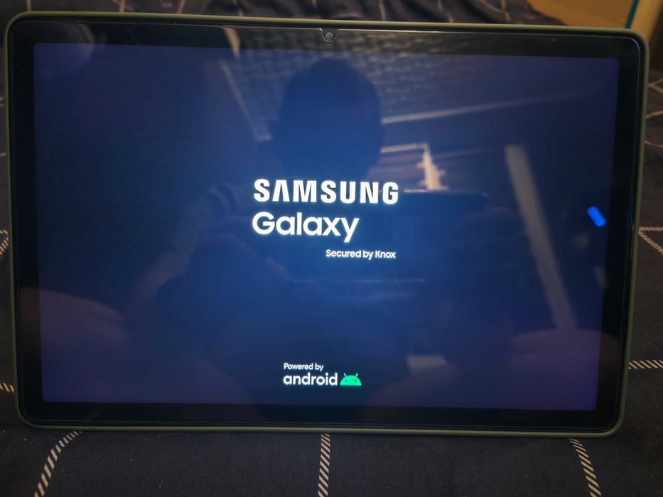 SAMSUNG Galaxy Tab A9+ 11 cali SM-x210 8/128 GB + dodatki .Sosnowiec
•
