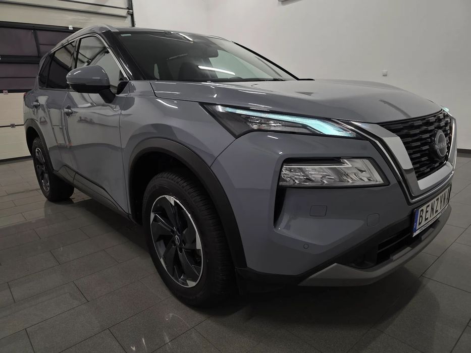 Nissan X-Trail 163KM 4X2 Gwarancja Tekna led Alu PDC Navi DVD Skóry Memory Kamera 360