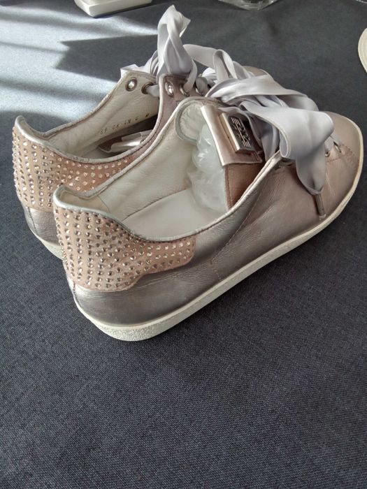 Zlote  skorzane sneakersy R.38 Hogl