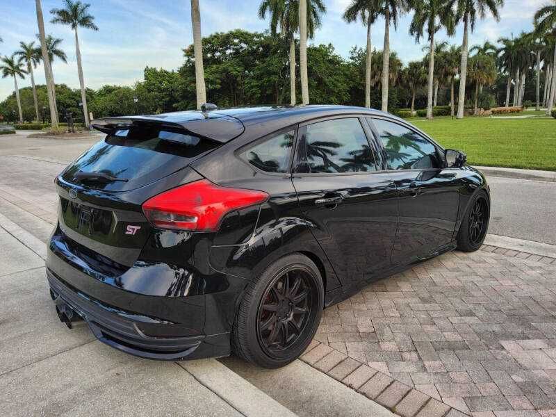 2016 Ford Focus ST