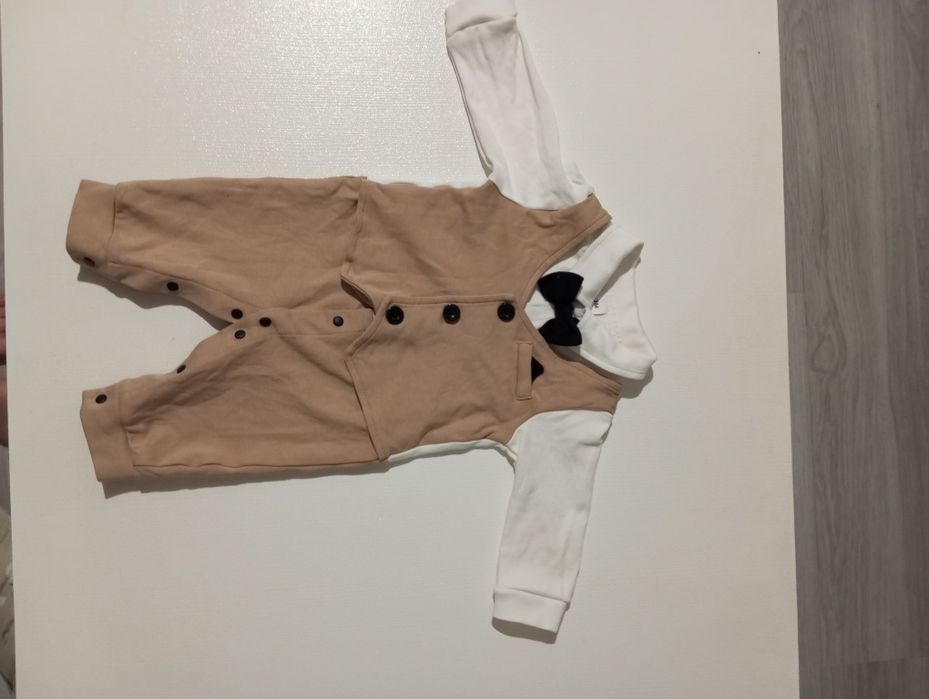 Garniturek, ubranka do chrztu