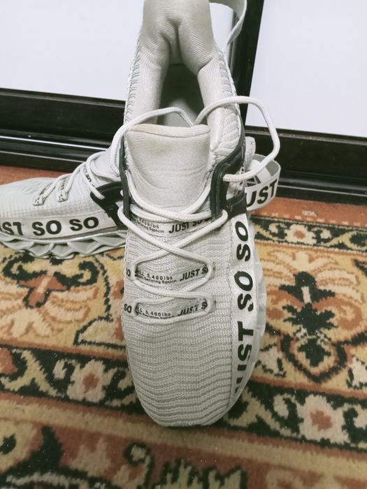 Продам кроссовки 41 размер 26,5 по стельке