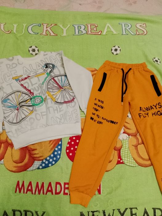 Продам дитячі речі