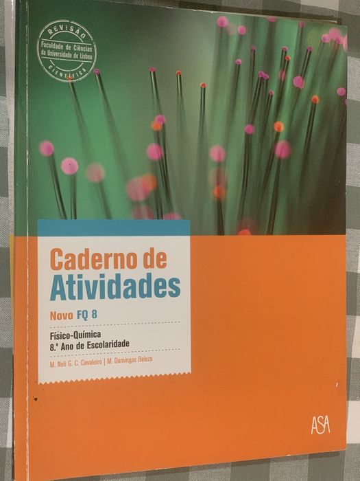 Manuais escolares 8 ano