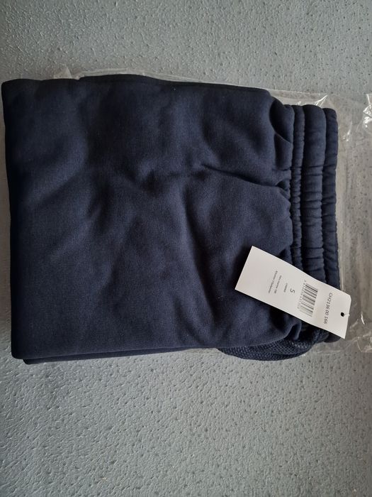 Spodenki  lacoste  r L