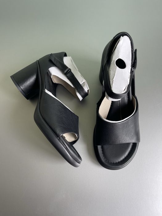 Босоніжки Ecco Sculpted Sandal Lx 55 36 р