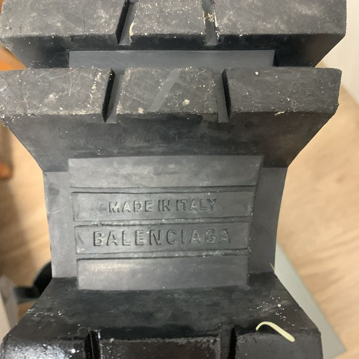Balenciaga Bulldozer