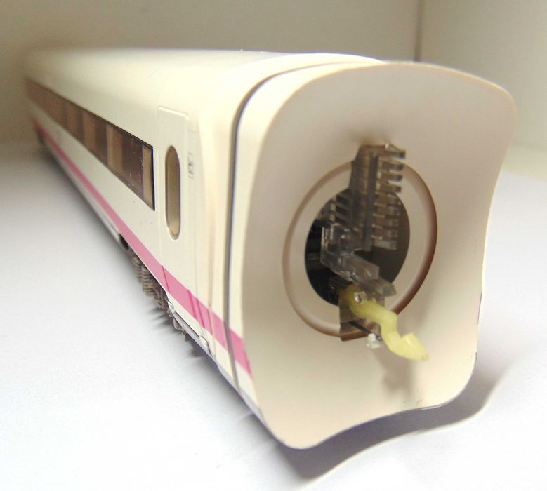 Проміжний вагон експрес потягу BR 410 ICE Marklin 4171, H0 (1:87).