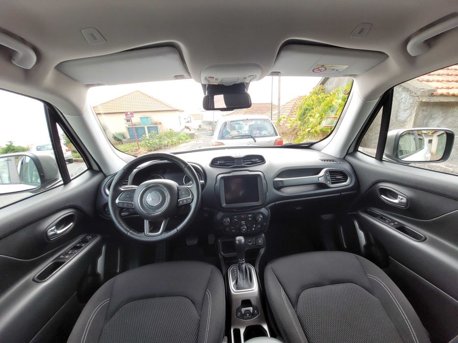 Vendo Jeep Renegade, Ano 2019, LED, Automatica,