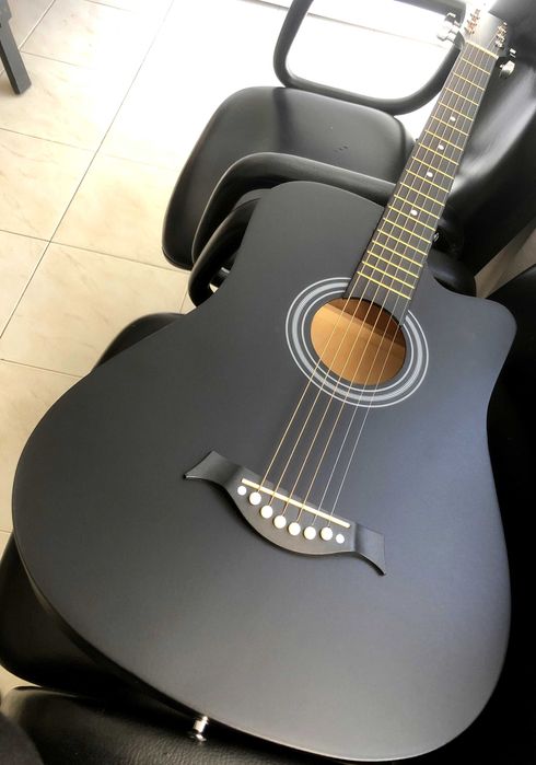 Violão Novo - 38 Polegadas com Capa, Com Pinos, Correia, Capotraste, Paletas, Jogo de cordas Reservas
