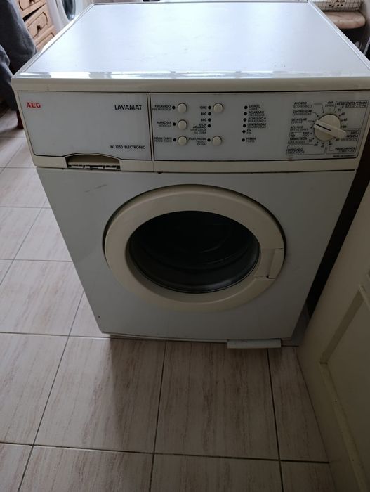 Maquina lavar roupa AEG 6kilos