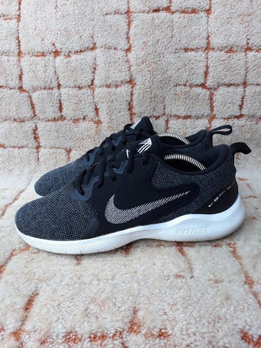 Кроссовки  Nike Flex Experience Rn