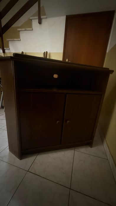 Movel de madeira para sala de estar