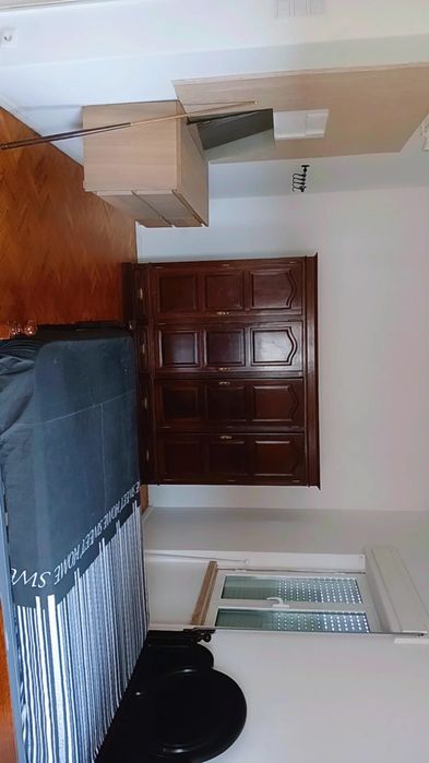 Quarto para arrendar