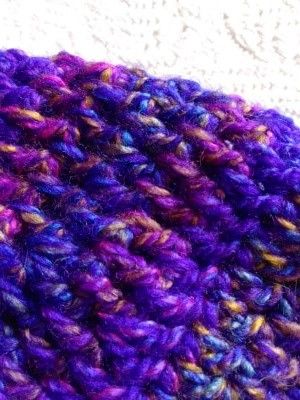 Szydełkowa czapka beanie "Neon bubbles"
