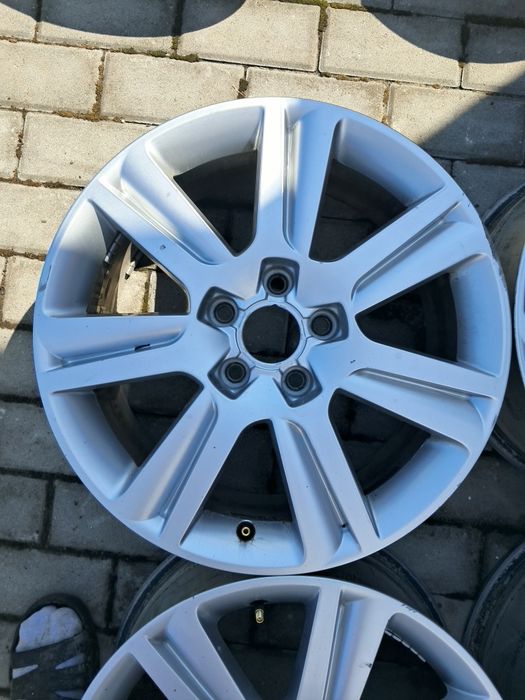 Felgi Aluminiowe Oryginalne Audi 17" 5x112 A4 B8 A5 A6 Komplet 4szt