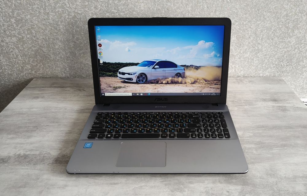 Asus VivoBook Max