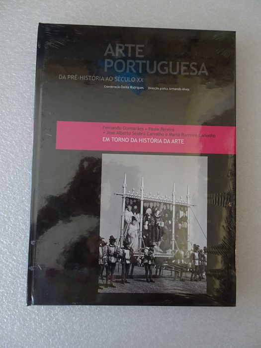 Livro Arte Portuguesa da pré-história ao século XX