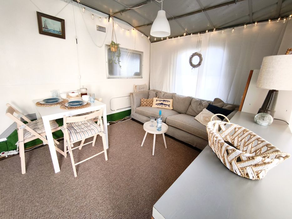 Wrzesień Chałupy 3 – przyczepa „SEA YOU”, morze, Hel, Camping | 4–5 osób