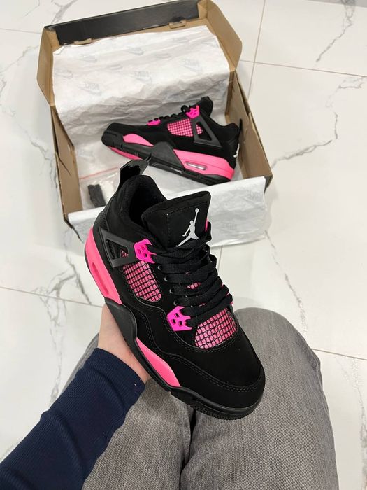 Jordan 4 Retro Neon Pink