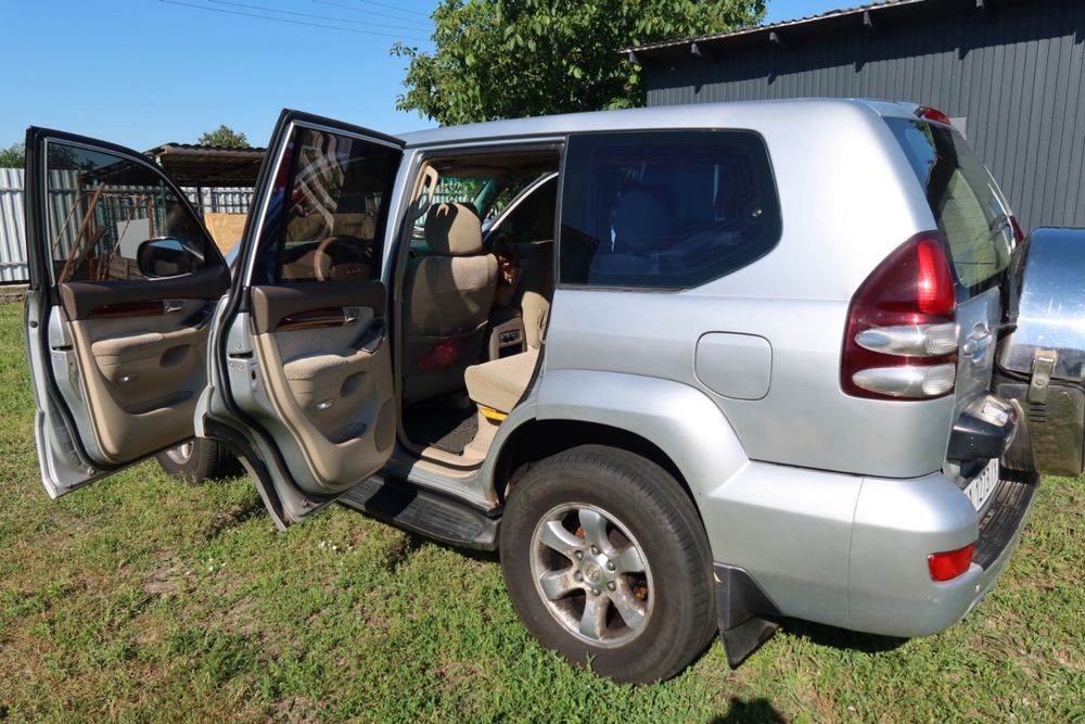 Продам Toyota Prado 120
