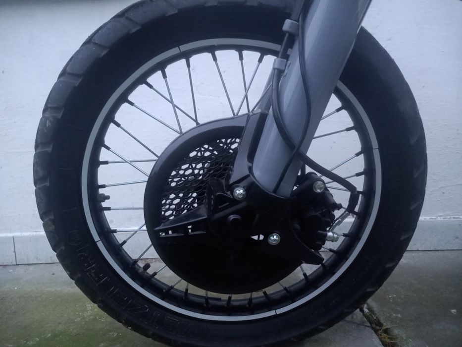 Продам кові адванс 250