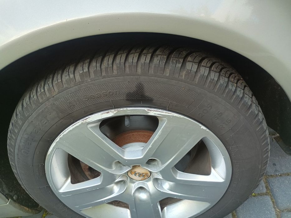 Audi A4 benzyna 1.6