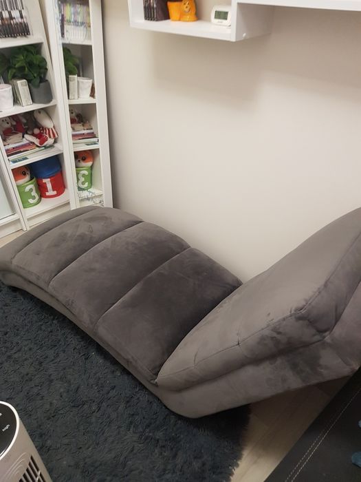 Leżanka tapicerowana