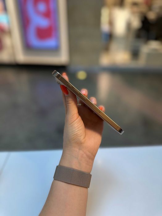 ŚWIETNA OKAZJA!/iPhone 16 Pro 128GB/gwarancja 24 msc/ZŁOTE TARASY