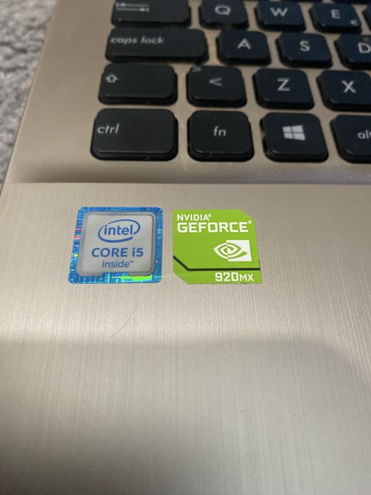 Portátil ASUS i5 | SSD 240GB | NVIDIA 2GB | Como Novo