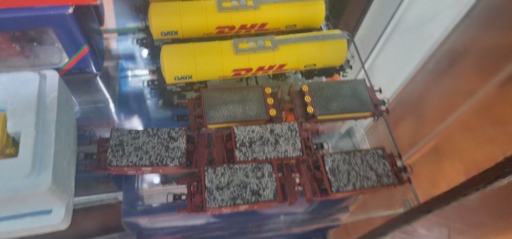 Vagons e outros preços  telefone anuncio.