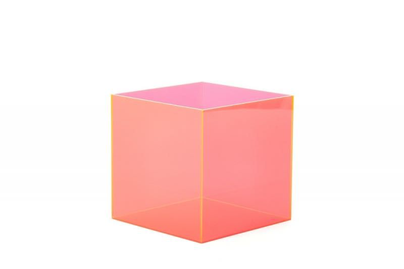 Cubo acrílico 1 lado aberto, vermelho translúcido - 5pc. | 15x15x15cm