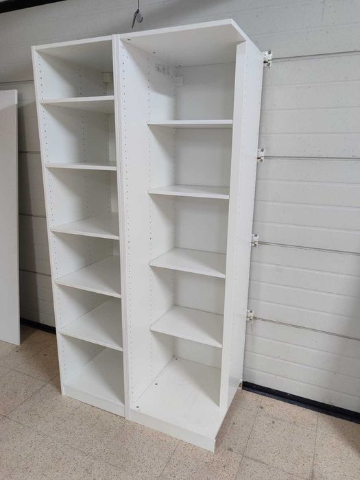 Roupeiro IKEA em bom estado