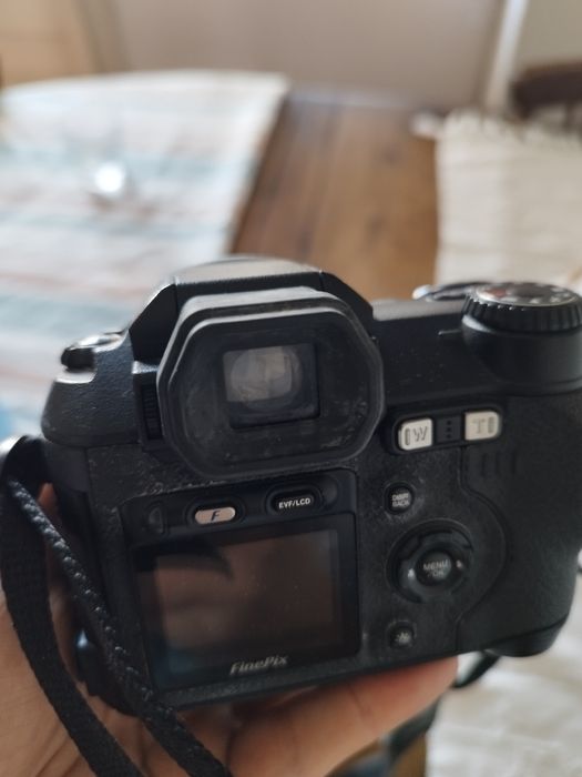 Máquina fotográfica Finepix Fujifilm S5500