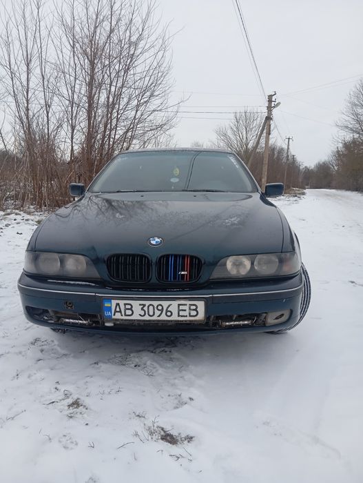 Продам BMW 525 е39