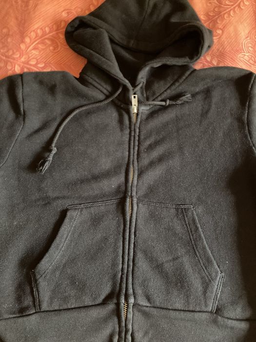 Sweatshirt com fecho Brandy Melville.