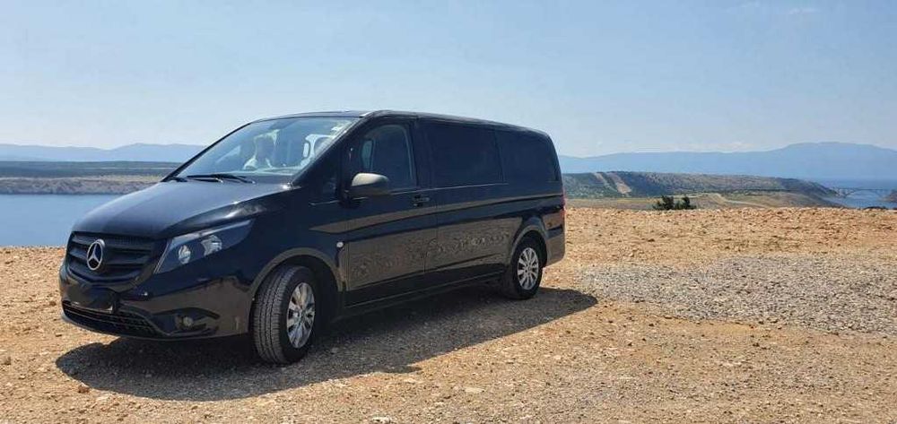 Wynajem busa Mercedes Vito Tourer - 8 osobowy. Wypożyczalnia busów.