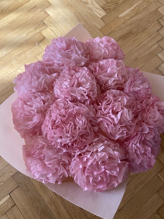 Букет рожевих квітів