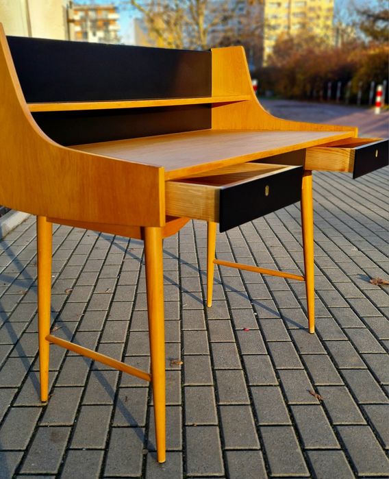 Biurko proj. John Texmon dla Blenheim Mobelfabrik, Norwegia, lata 60.