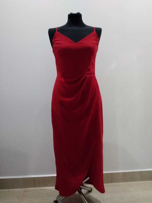 Sukienka czerwona, na ramiączkach PER LEI,rozmiar M,wesele,impreza