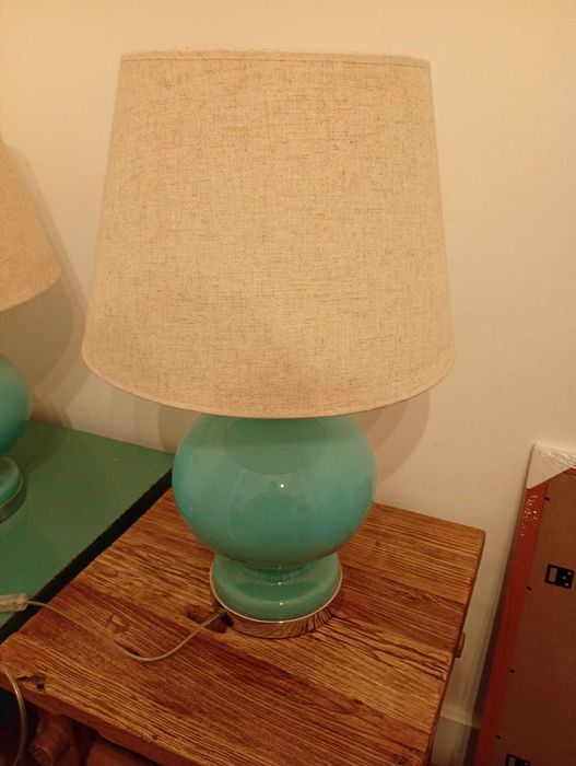 Candeeiro de mesa decorativo em cerâmica azul, E27