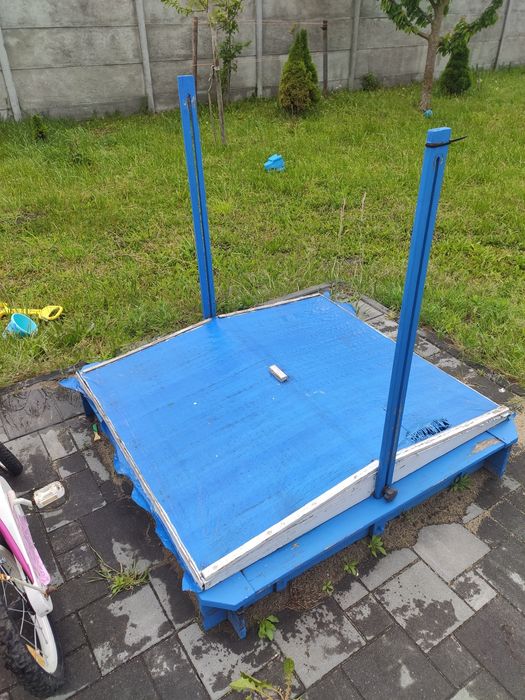 Piaskownica piasek zabawki