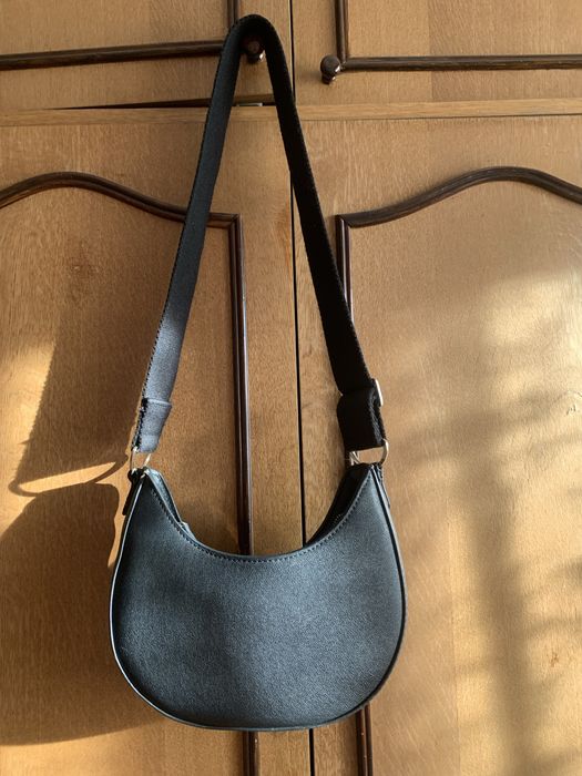 Продам сумочки різні