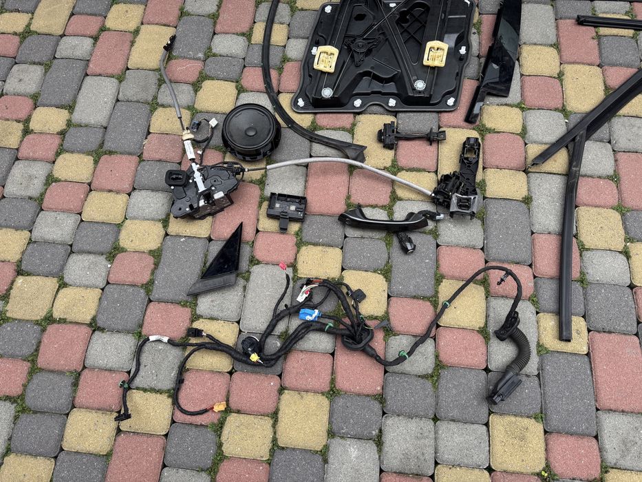 Карта id 3 ручка стіклопідйомник замок проводка огранічітєль дверка