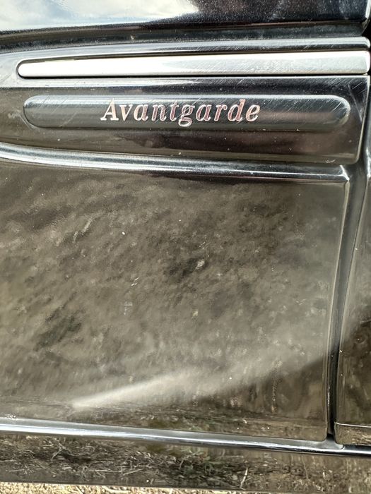 Продам автомобіль Мерседес 211